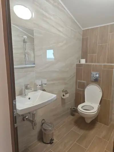Константиновите къщи