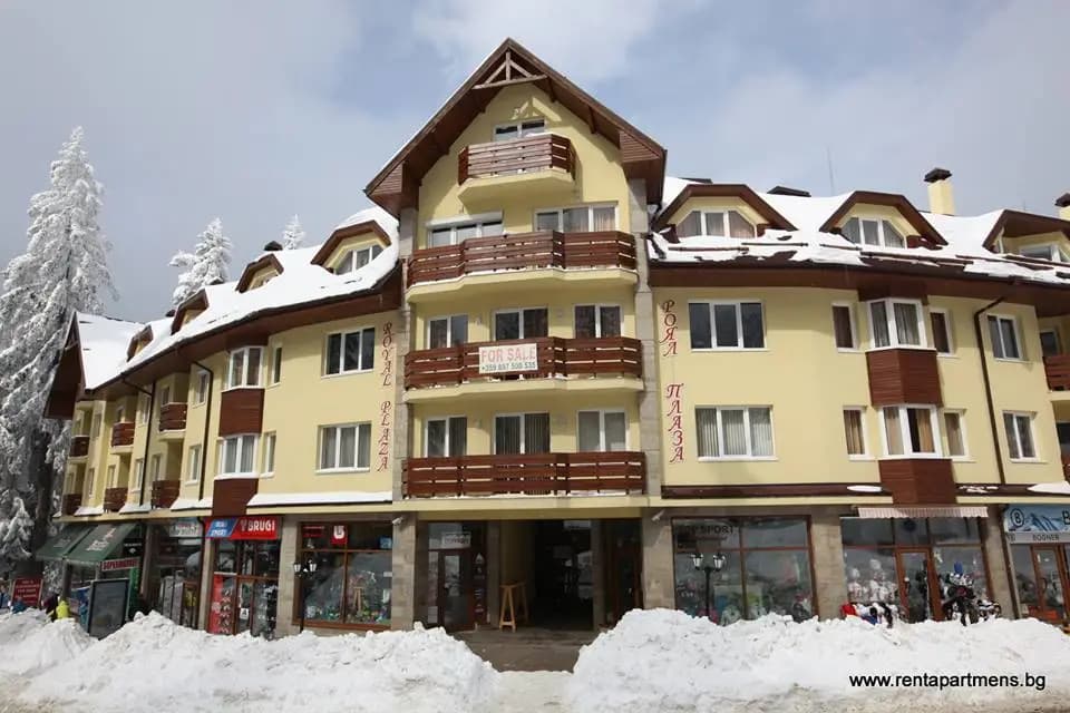 Arboro Royal Plaza