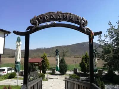 Стаи за гости Етно Чакала