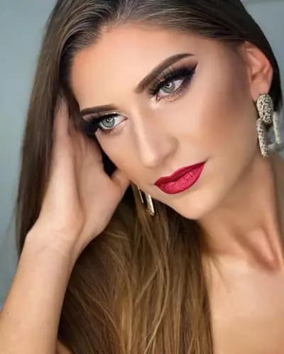 VESSY MAKEUP & BEAUTY