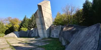 Регионален исторически музей Търговище - „Славейковото училище“