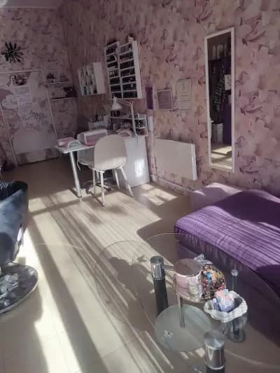 Салон за маникюр Neli Nails
