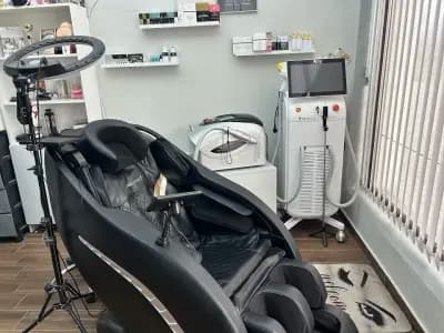 Салон за красота Top eyelashes