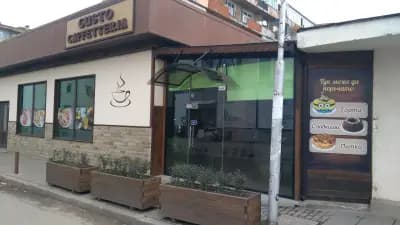 Gusto Pizza and Grill