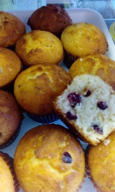Сладкарница и половина