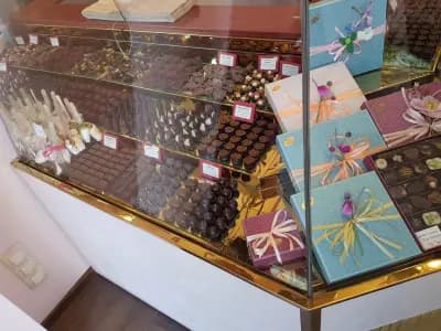 Irida Chocolate
