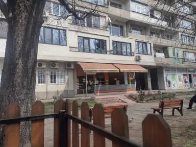 Сладкарница Пчела Стамболийски