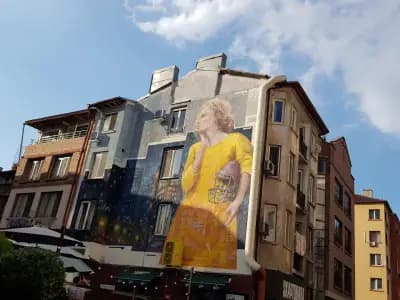 Сладкарница Пчела Искър