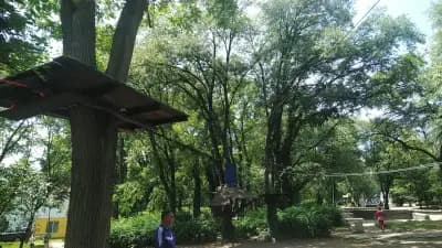 Приключенски център Младежки хълм