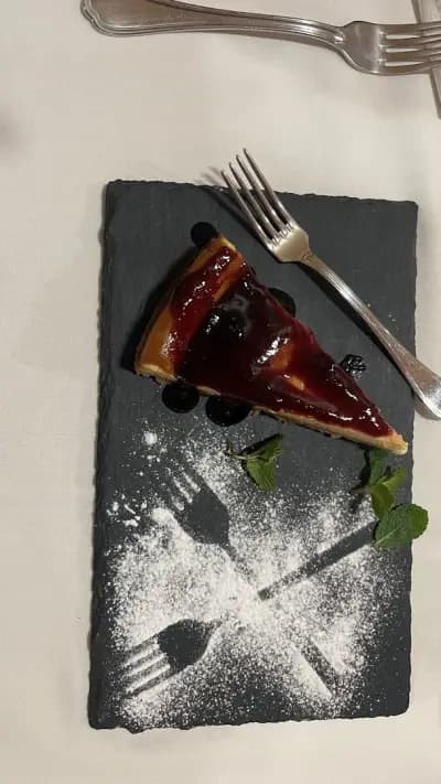 Wine & Dine Seasons Restaurant