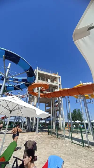 Aquapark Topola Skies