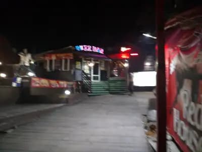 Buzz bar Nightlife