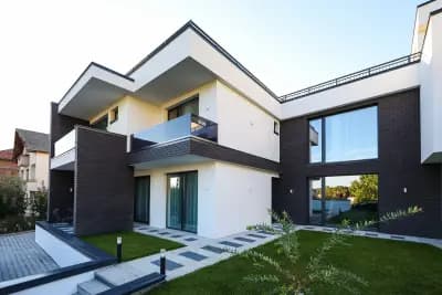 GRAFFIT Luxury houses