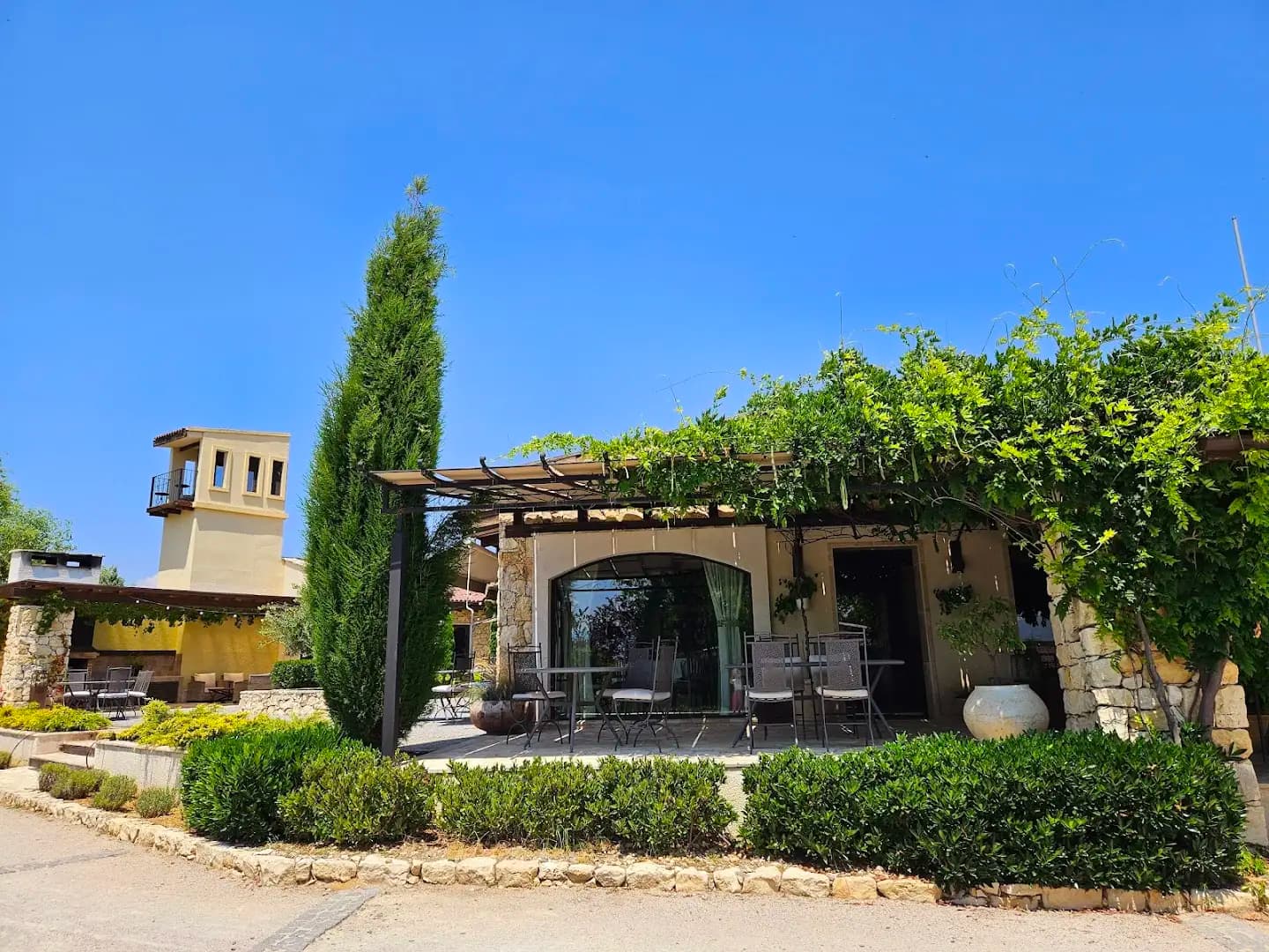 Zornitza Family Estate Relais & Chateaux