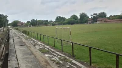 Стадион "Ботев" Българене