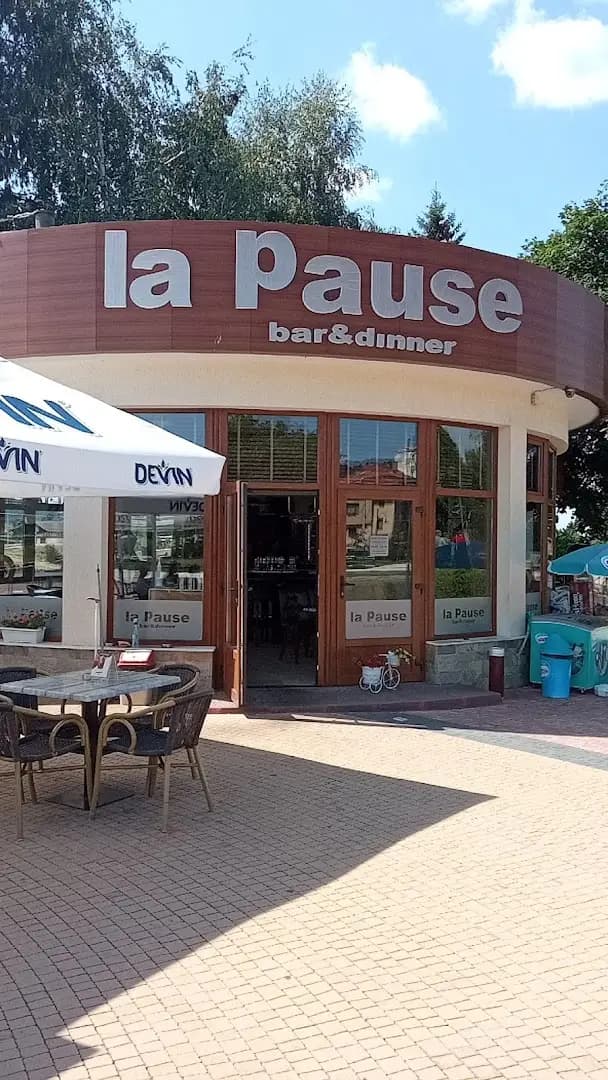 La Pause