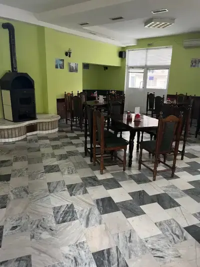 Гостилница "Тони"