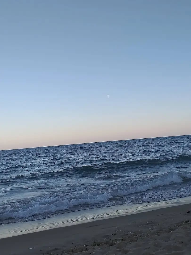 Golden Sands Beach