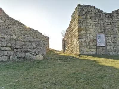 Крепост „Червен“