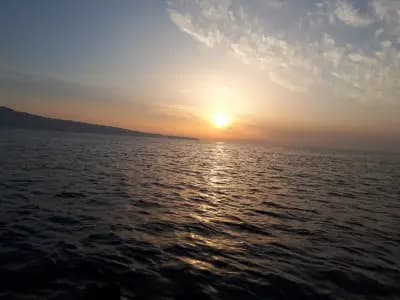 Морски фар Варна