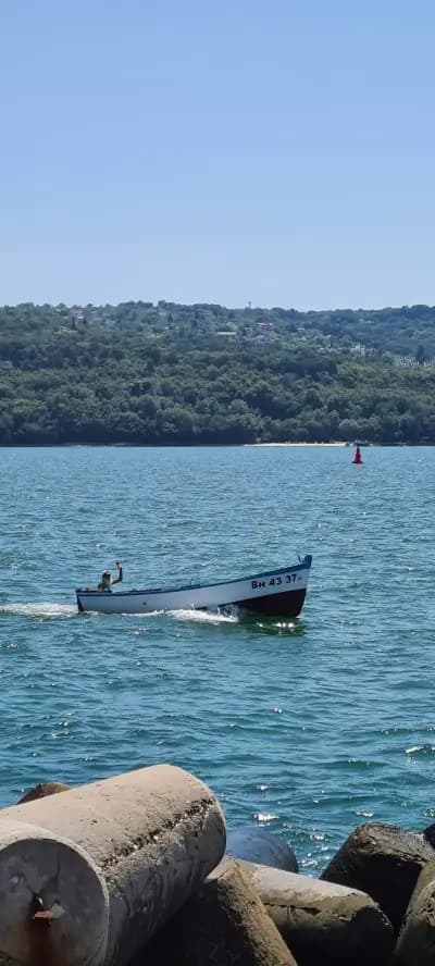 Морски фар Варна