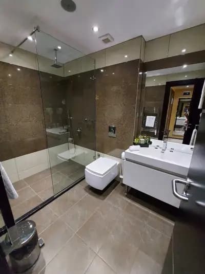 Best Western Plus Olives City Hotel - Free Parking