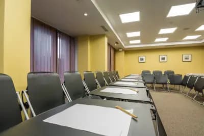 Best Western Plus Olives City Hotel - Free Parking