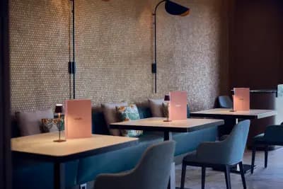 Regale Bar & Terrace