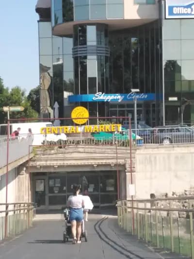 Central Park Shopping Center