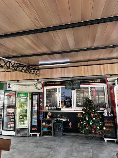 Corner Burgers & Grill