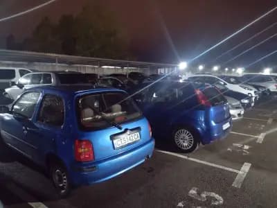ParkingOne24 - Паркинг Летище София