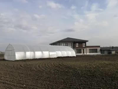 АГРО ГРУП 79 - производство на полиетиленови оранжерии и парници в Русе