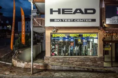 TOTEM SKI & Snowboard Center Bansko