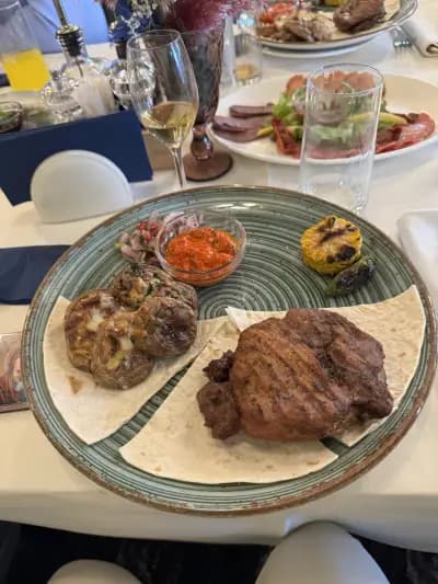 Арменски ресторант Аракс / Armenian restaurant Araks
