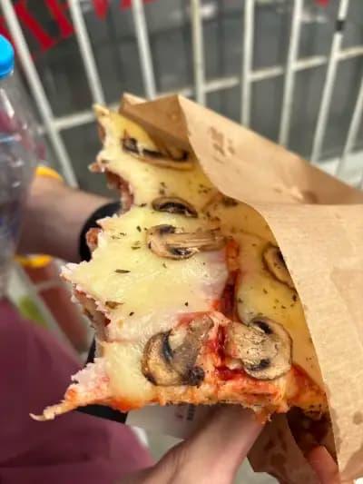 Pizza Fiori & Salumeria