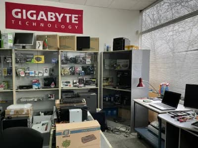ComputerZ "НИК-92" ЕТ сервиз и магазин за компютърна техника