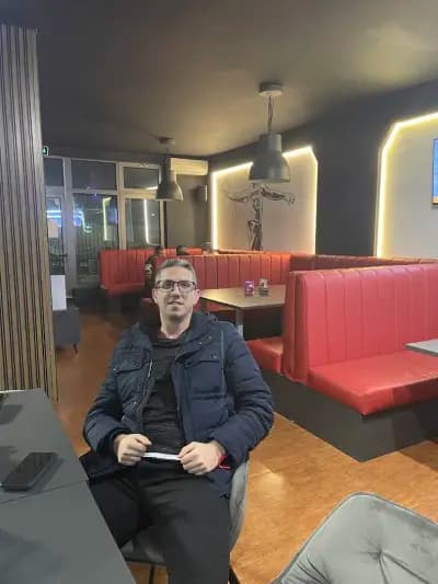 Спортен бар Арена Inbet