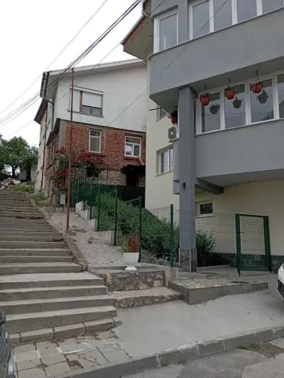 Студио за нощувки