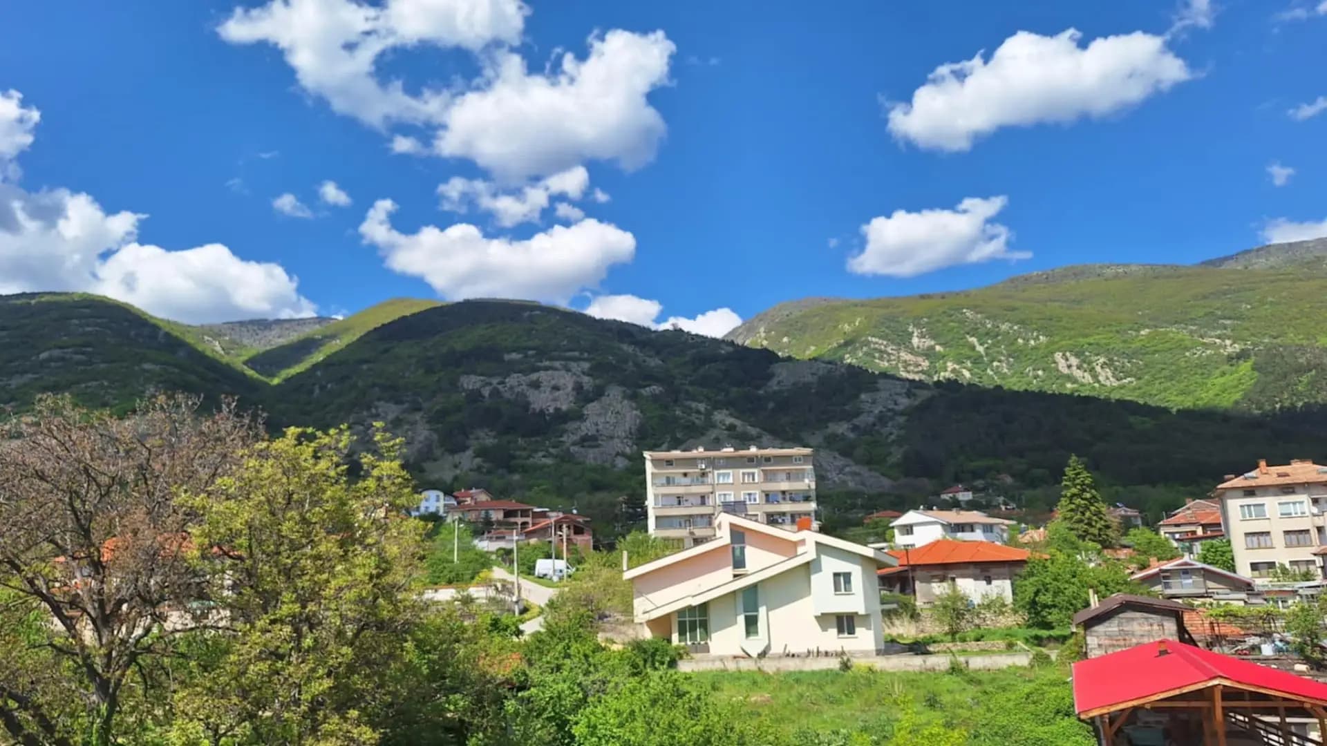 Студио за гости „Уют“ – Karlovo