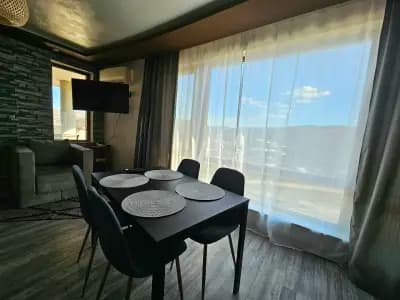 Apartment 22