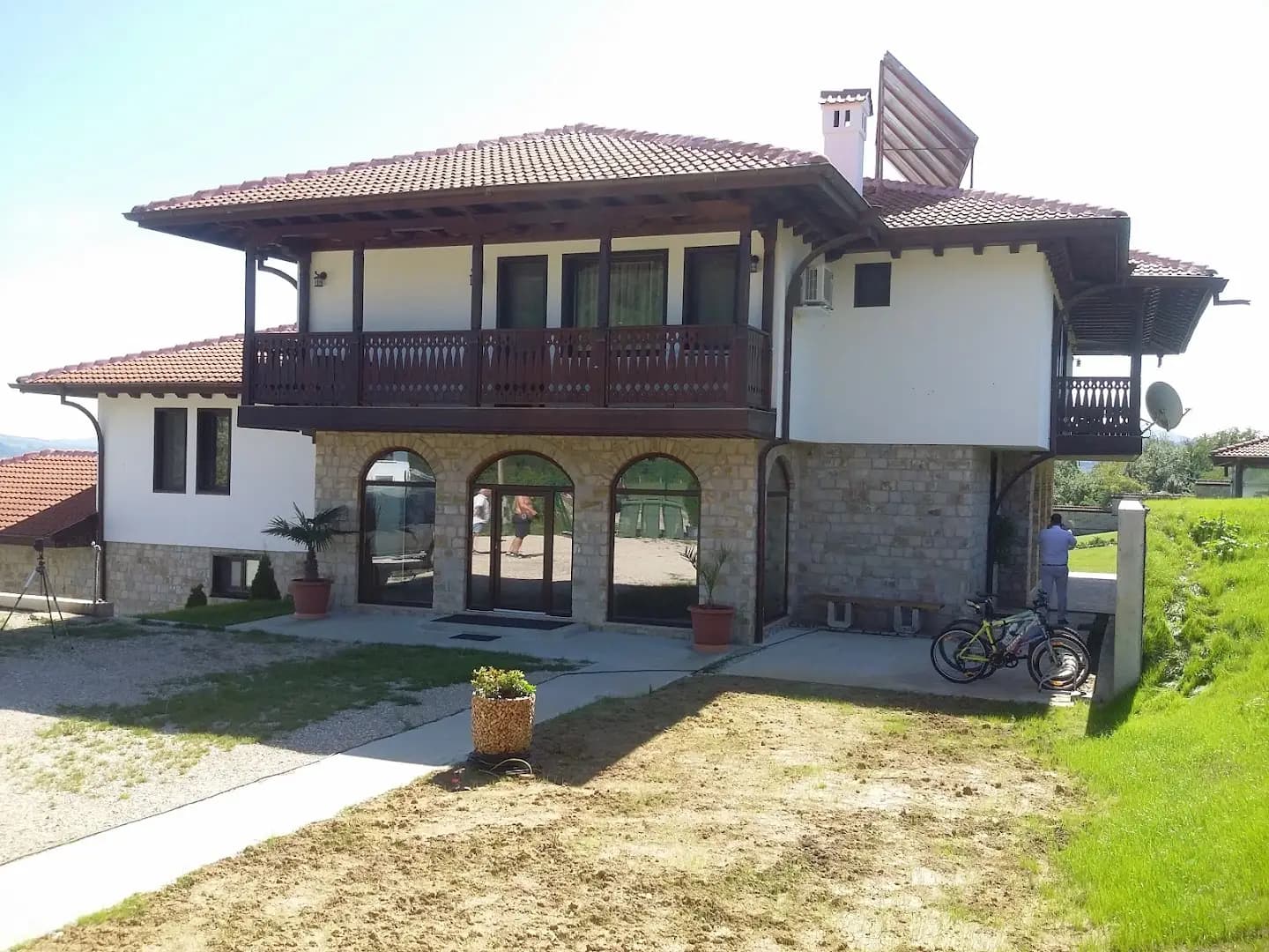 Любомировата къща