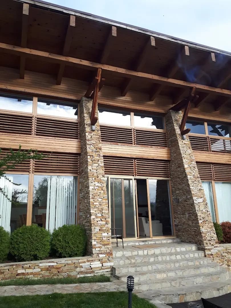 Luxury houses in Dobrinishte