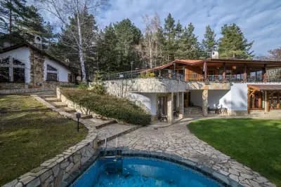 Villa Anna Luxury Lake Residence