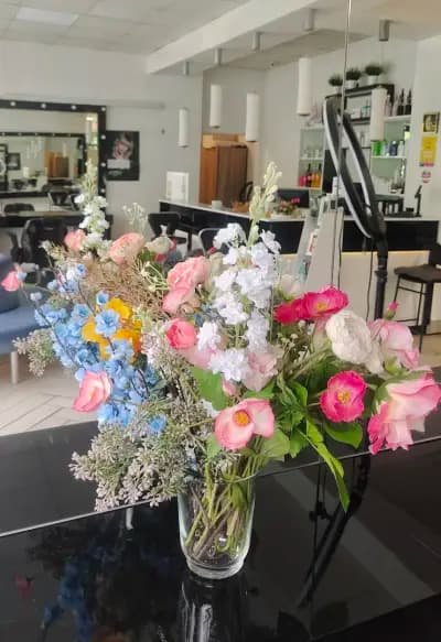 SLAVYANSKI Salon of beauty