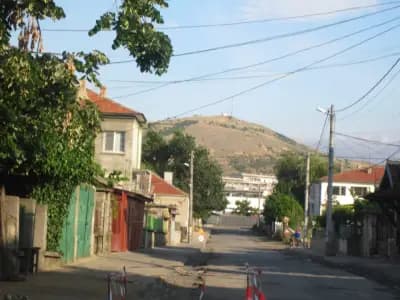 Средно училище Никола Йонков Вапцаров