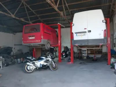Автосервиз Бакърджиеви