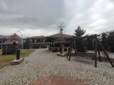 Villa Yustina Shop