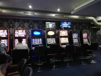 Игрална зала Alphawin Славянска