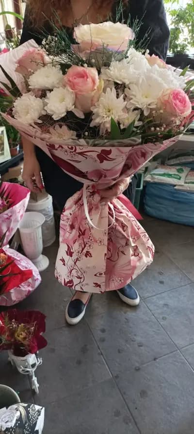 Магазин за цветя Маги