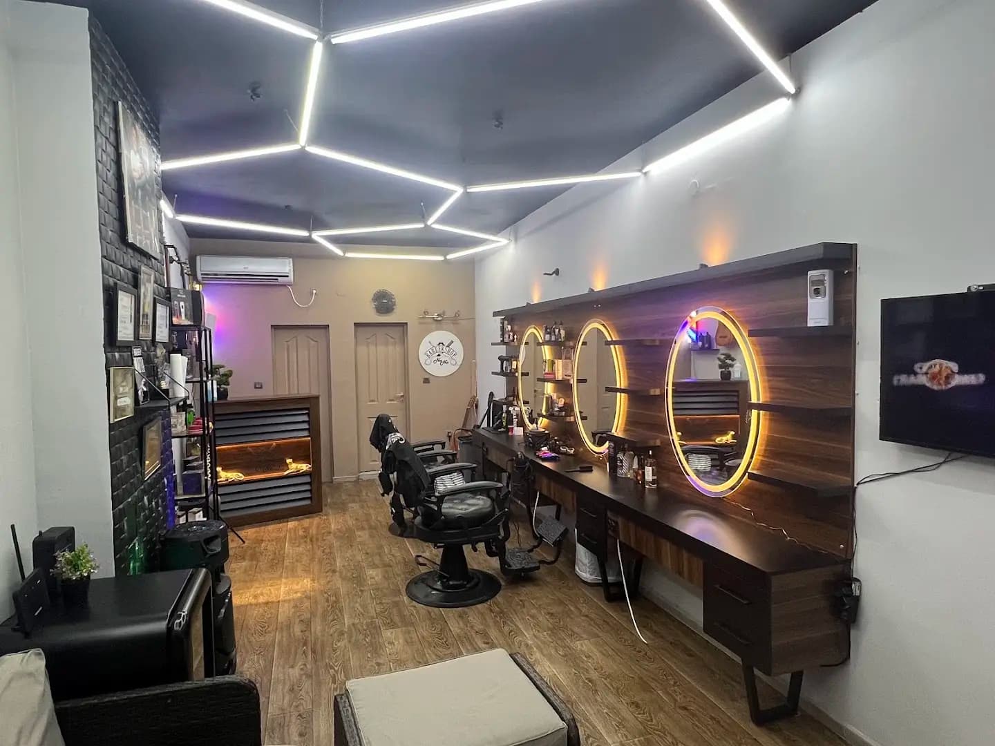 Barber shop Nono